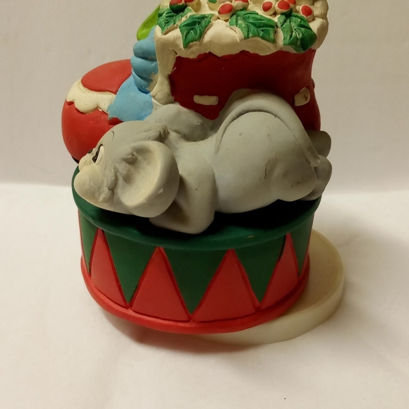 Vintage Revolving Musical Christmas Decorations Plays Soft & Turns Very Slow - Picture 3 of 10